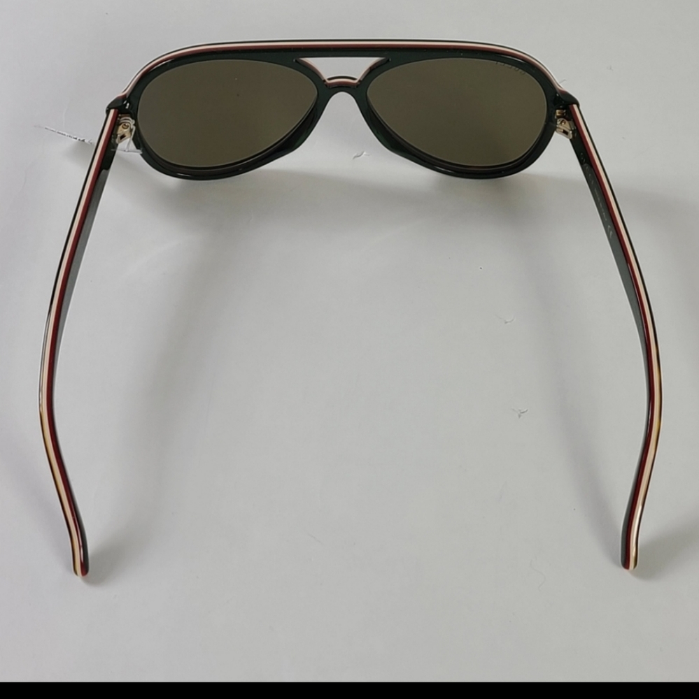 Authentic GUCCI brand new sunglasses with tags - Picture 4 of 6